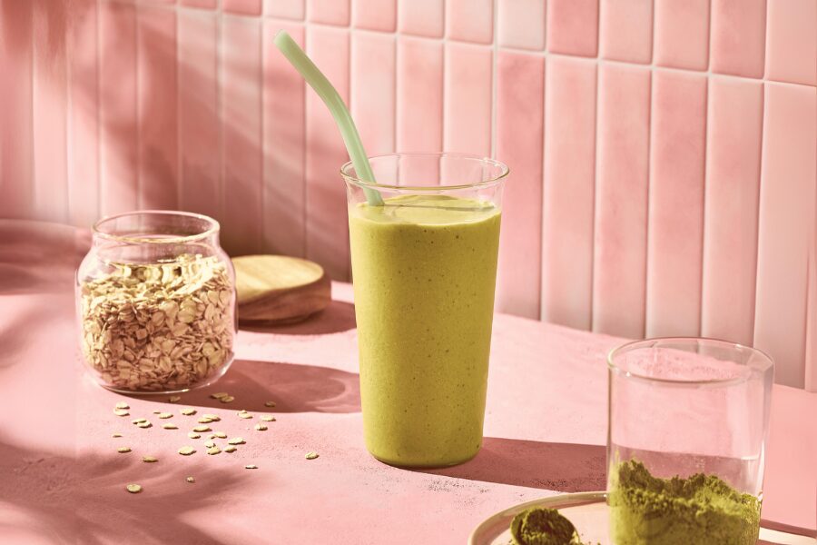 smoothie de aveia e matcha 